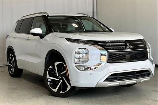 2023 Mitsubishi Outlander SEL 2.5 2WD