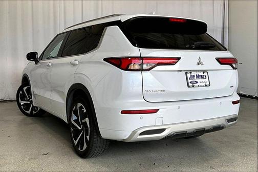 2023 Mitsubishi Outlander SEL 2.5 2WD