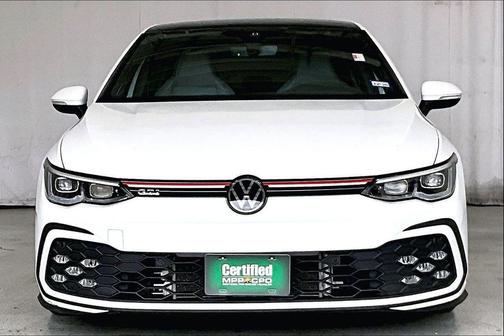 Opal White Pearl 2024 Volkswagen Golf GTI 2.0T SE DSG