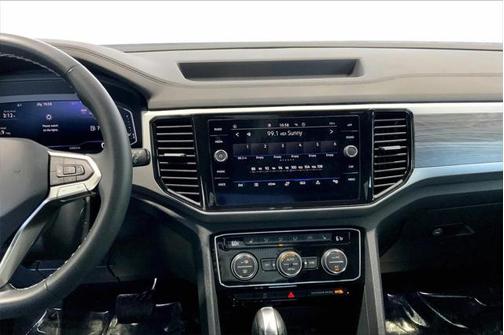 2022 Volkswagen Atlas Cross Sport 3.6L V6 SE w/Technology