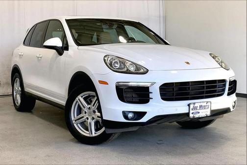 2017 Porsche Cayenne S