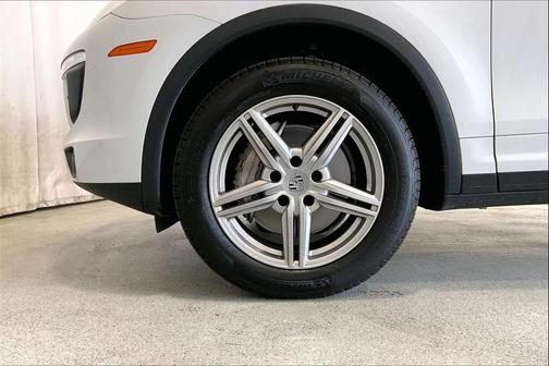 2017 Porsche Cayenne S