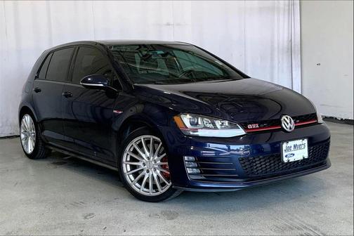2016 Volkswagen Golf GTI 2.0T Autobahn w/Performance Package 4-Door