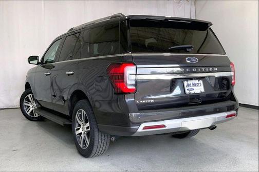 Dark Matter Gray Metallic 2024 Ford Expedition Limited