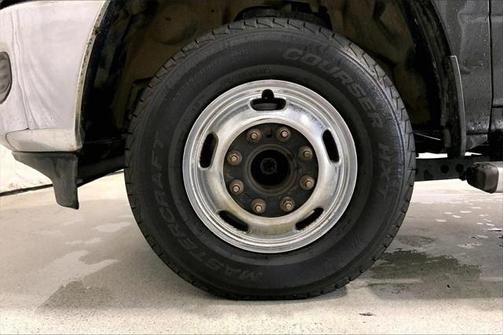 2022 RAM 3500 Tradesman Crew Cab 4x4 8' Box