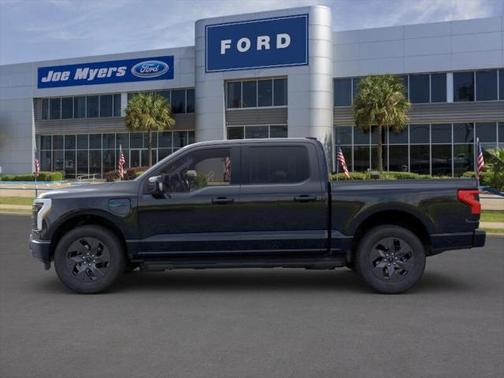 2025 Ford F-150 Lightning LARIAT
