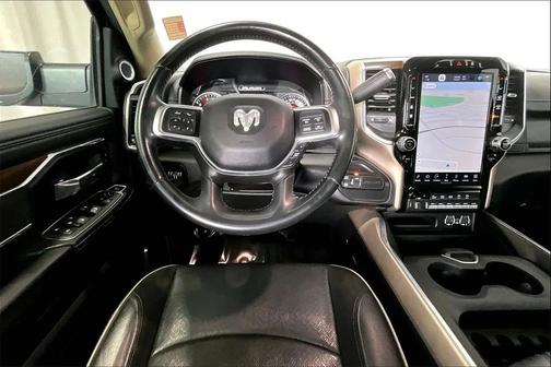 2022 RAM 3500 Laramie Crew Cab 4x4 8' Box