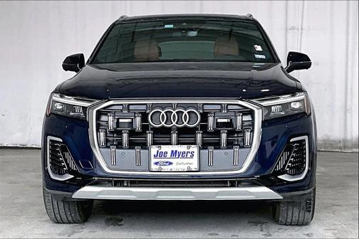 2025 Audi Q7 55 Premium