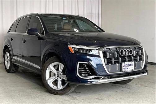 2025 Audi Q7 55 Premium