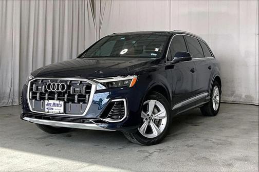 2025 Audi Q7 55 Premium