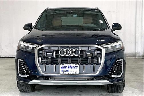 2025 Audi Q7 55 Premium