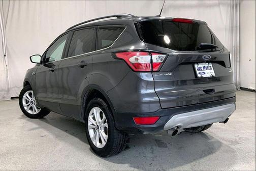 Magnetic Metallic 2017 Ford Escape SE