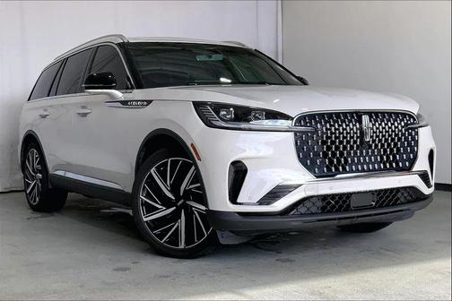 2025 Lincoln Aviator Reserve AWD