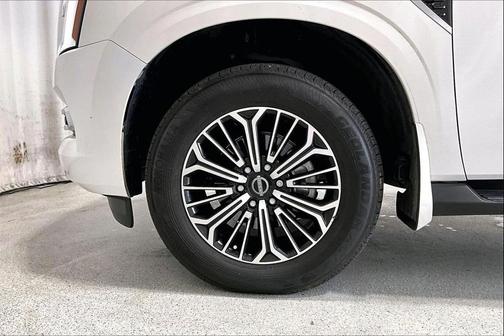 2025 Nissan Armada SL 4WD