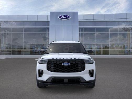 Space White Metallic 2026 Ford Explorer ST-Line