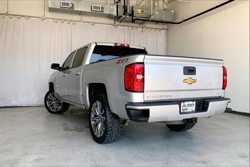 2018 Chevrolet Silverado 1500 2LT
