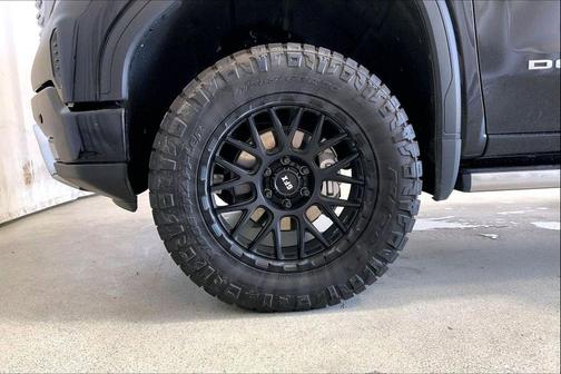 Onyx Black 2025 GMC Sierra 1500 Denali