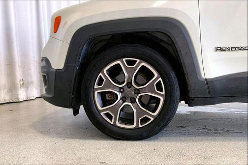 Alpine White 2015 Jeep Renegade Limited