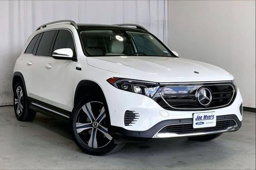 Polar White 2022 Mercedes-Benz EQB 350 4MATIC