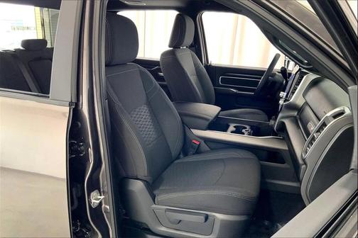 2025 RAM 2500 Lone Star Crew Cab 4x4 6'4' Box