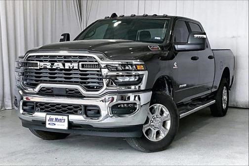 2025 RAM 2500 Lone Star Crew Cab 4x4 6'4' Box