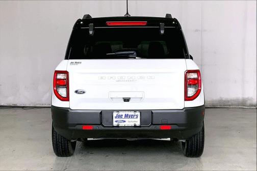 Oxford White 2023 Ford Bronco Sport Outer Banks
