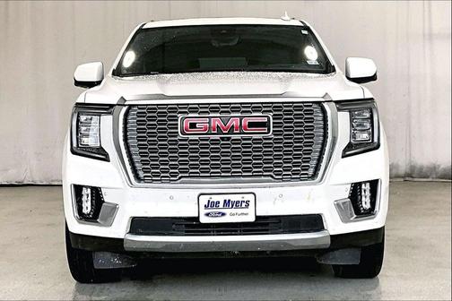White Frost Tricoat 2023 GMC Yukon Denali