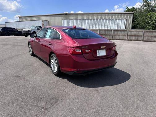 Burgundy 2016 Chevrolet Malibu 1LT