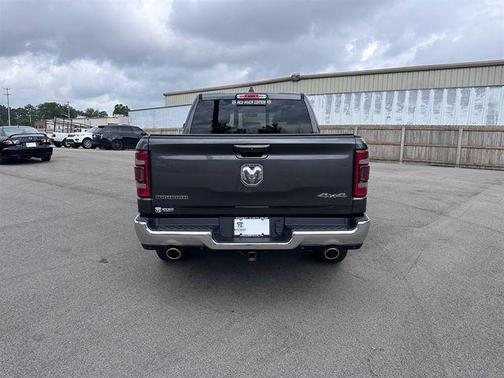 Granite Crystal Metallic Clearcoat 2022 RAM 1500 Big Horn/Lone Star