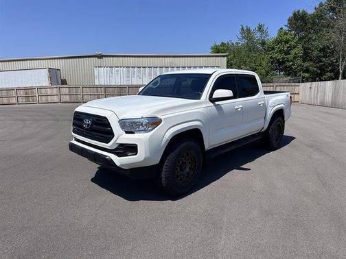 Super White 2017 Toyota Tacoma SR
