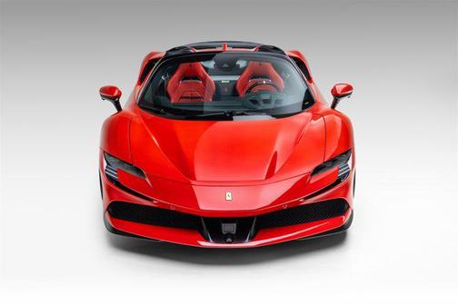 2023 Ferrari SF90 Spider Assetto Fiorano