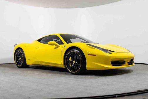 2013 Ferrari 458 Italia Base