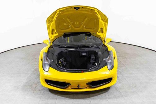 2013 Ferrari 458 Italia Base