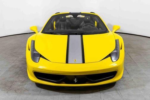2015 Ferrari 458 Spider Base