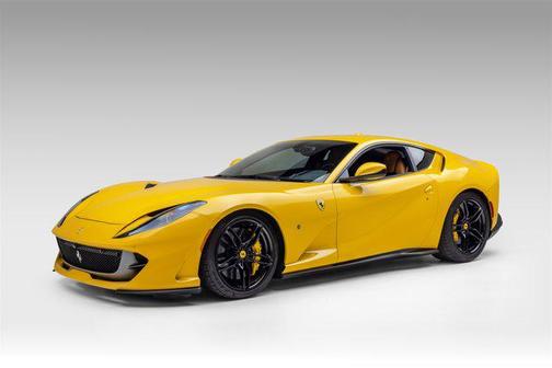 2019 Ferrari 812 Superfast Base