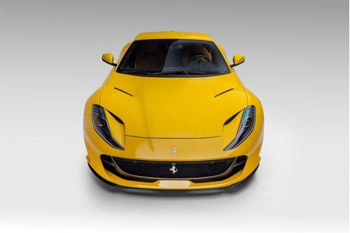 2019 Ferrari 812 Superfast Base