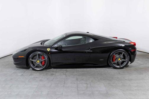 2013 Ferrari 458 Italia Base