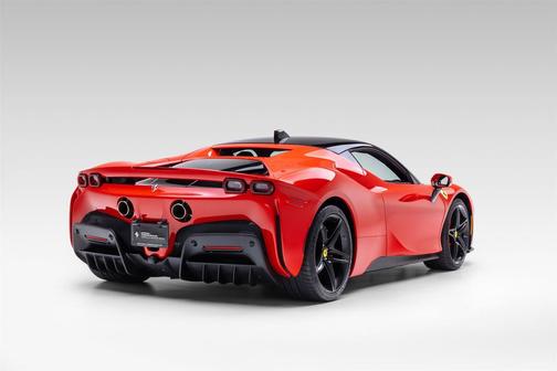 Rosso Scuderia 2021 Ferrari SF90 Stradale Coupe