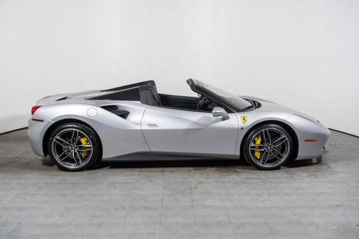 2016 Ferrari 488 Spider Base
