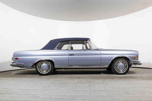1971 Mercedes-Benz 280SE Base