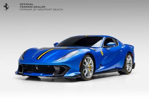 2023 Ferrari 812 Competizione Coupe