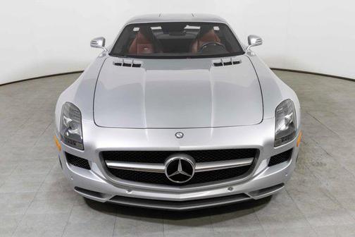 2012 Mercedes-Benz SLS AMG Base