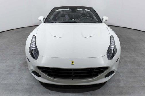 2016 Ferrari California T