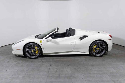 2018 Ferrari 488 Spider Base