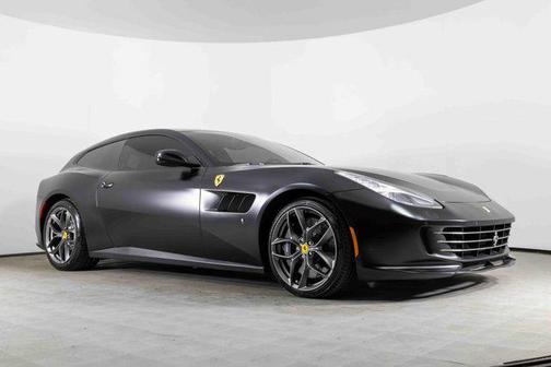 2018 Ferrari GTC4Lusso T