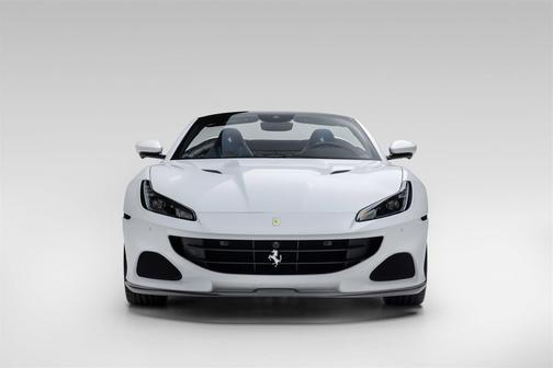 Bianco Cervino 2023 Ferrari Portofino M Base
