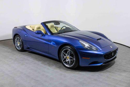 2010 Ferrari California Base