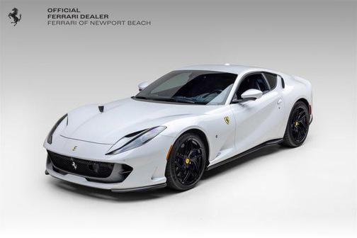 2019 Ferrari 812 Superfast Base