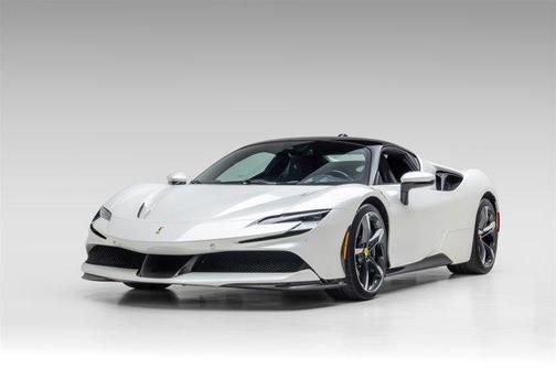 2023 Ferrari SF90 Stradale Coupe