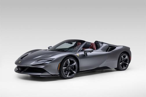 Grigio Ferro 2024 Ferrari SF90 Spider Convertible